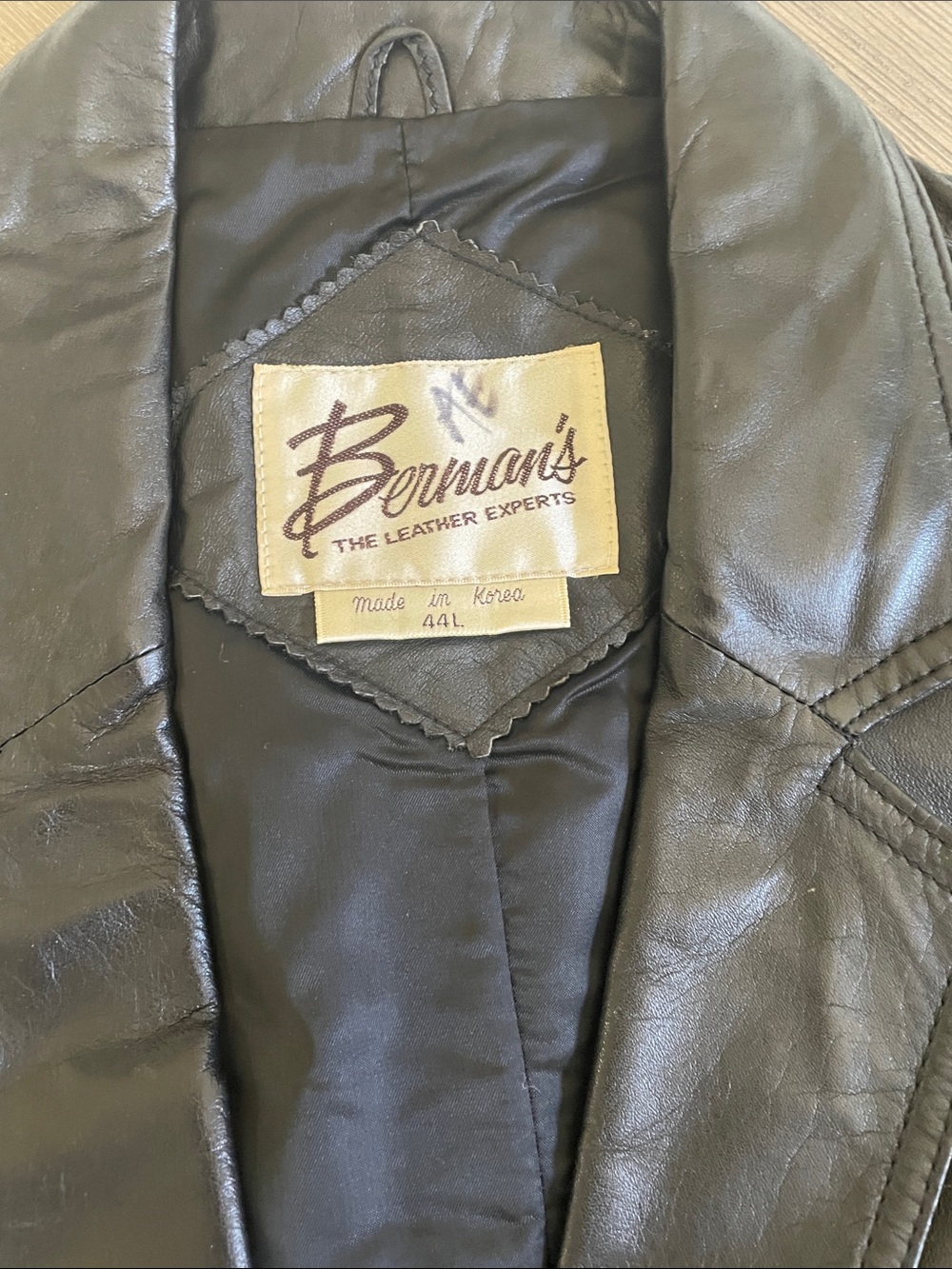 Vintage Bermans leather blazer 44L